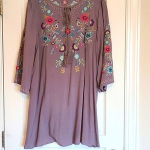 Bohemian Swing Embroidered Tunic dress - L